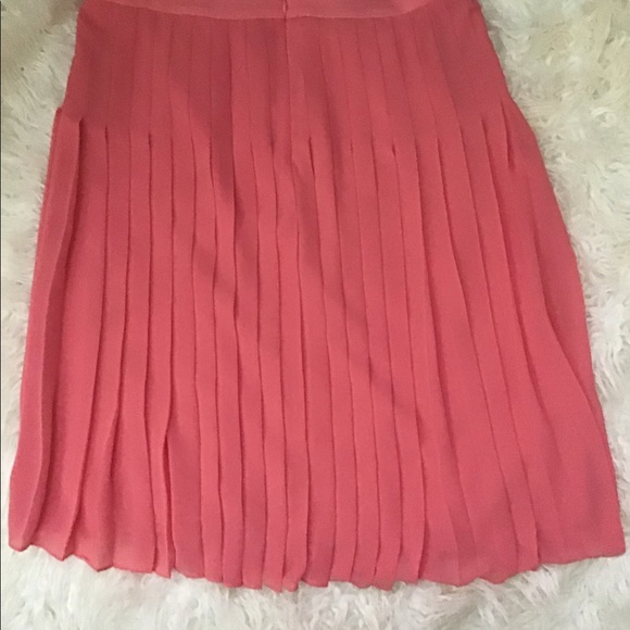 Ann Taylor Excellent Condition Skirt - Picture 2 of 5